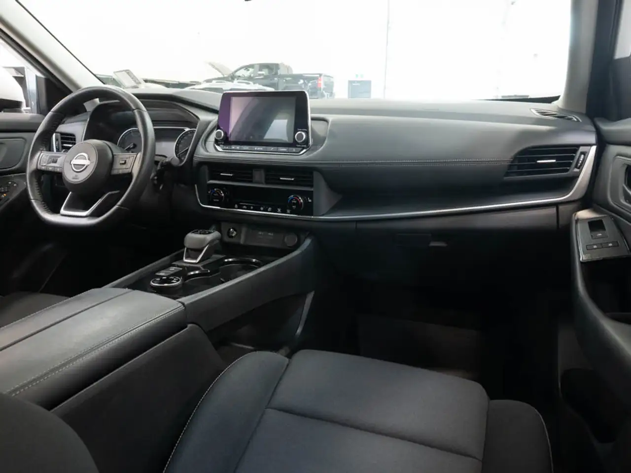 Nissan Rogue fotografie Nissan Rogue