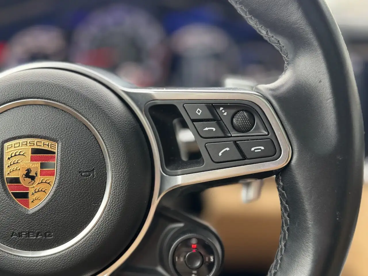 Porsche Panamera снимка Porsche Panamera