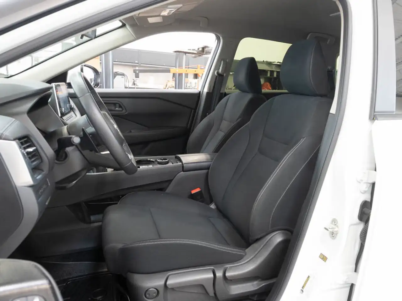 Nissan Rogue fotografie Nissan Rogue
