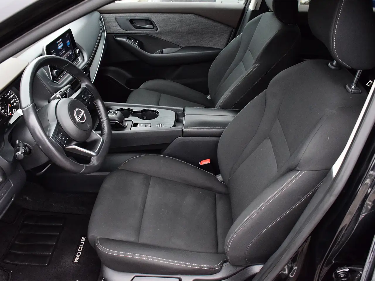 Nissan Rogue photo Nissan Rogue