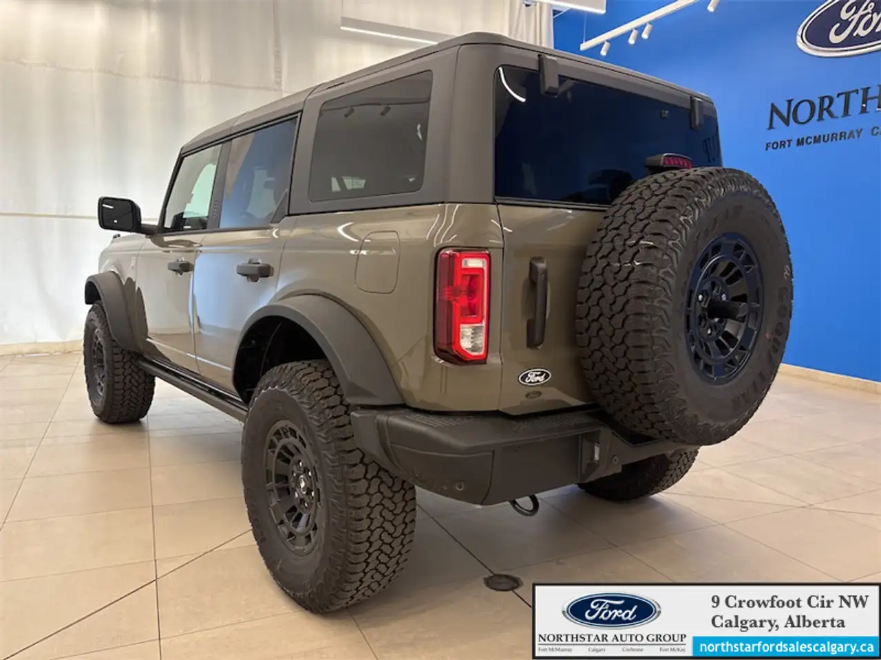 Ford Bronco снимка Ford Bronco