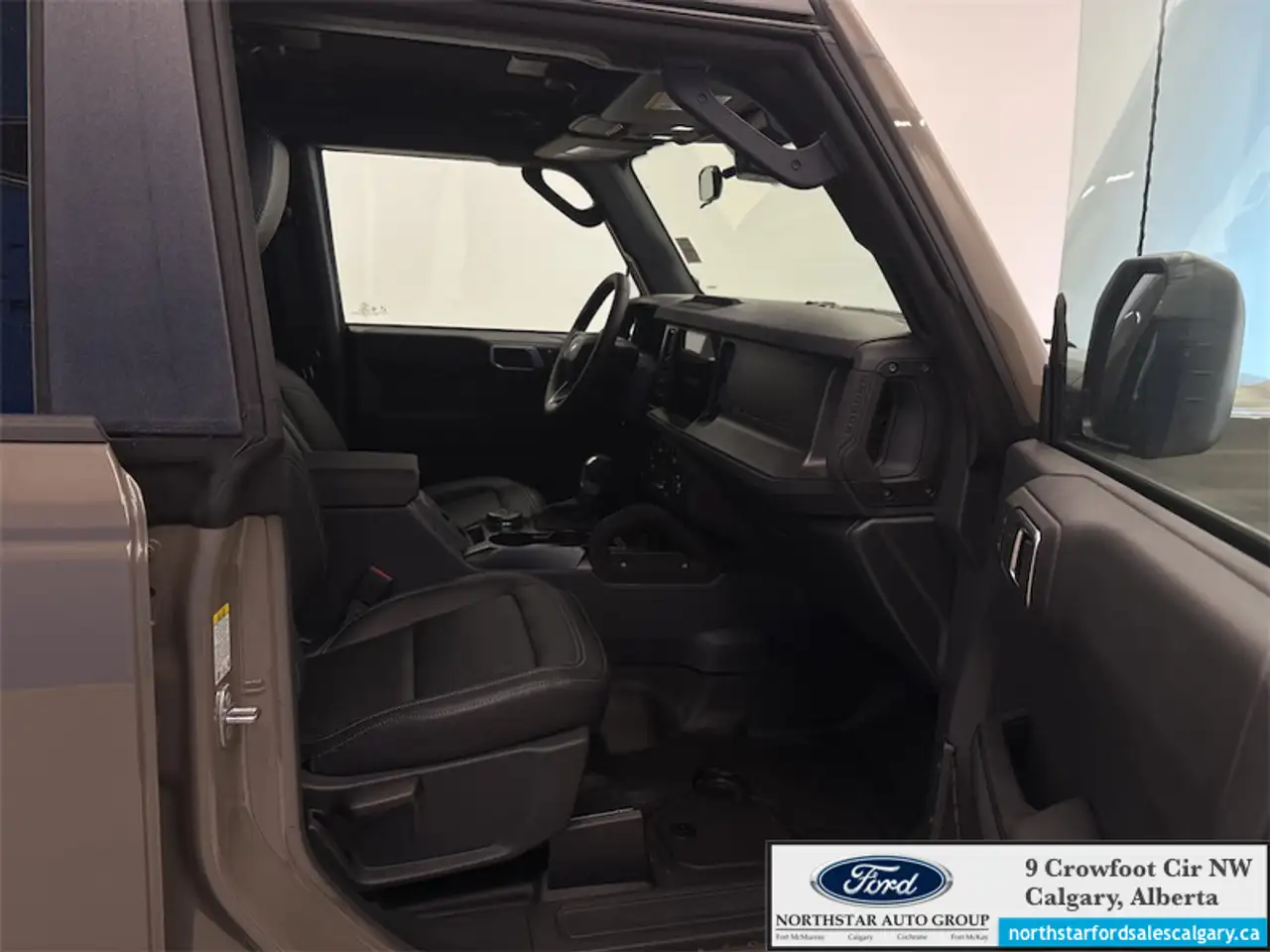 Ford Bronco снимка Ford Bronco