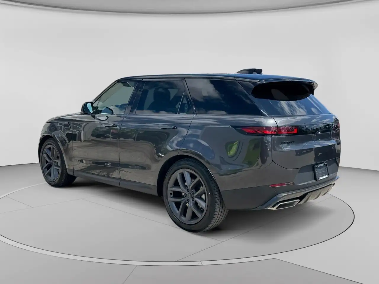 Land Rover Range Rover Sport снимка Land Rover Range Rover Sport