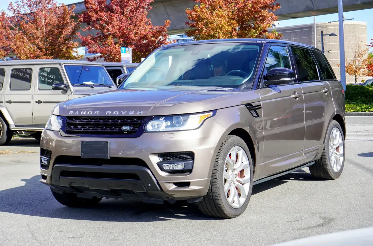 Land Rover Range Rover Sport снимка Land Rover Range Rover Sport
