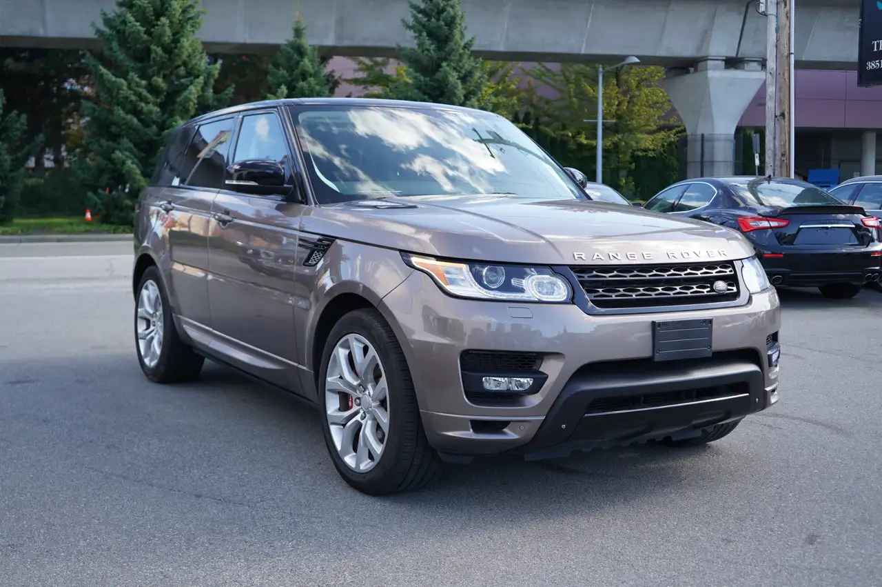 Land Rover Range Rover Sport снимка Land Rover Range Rover Sport