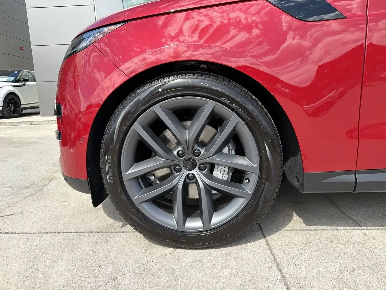 Land Rover Range Rover Sport photo Land Rover Range Rover Sport