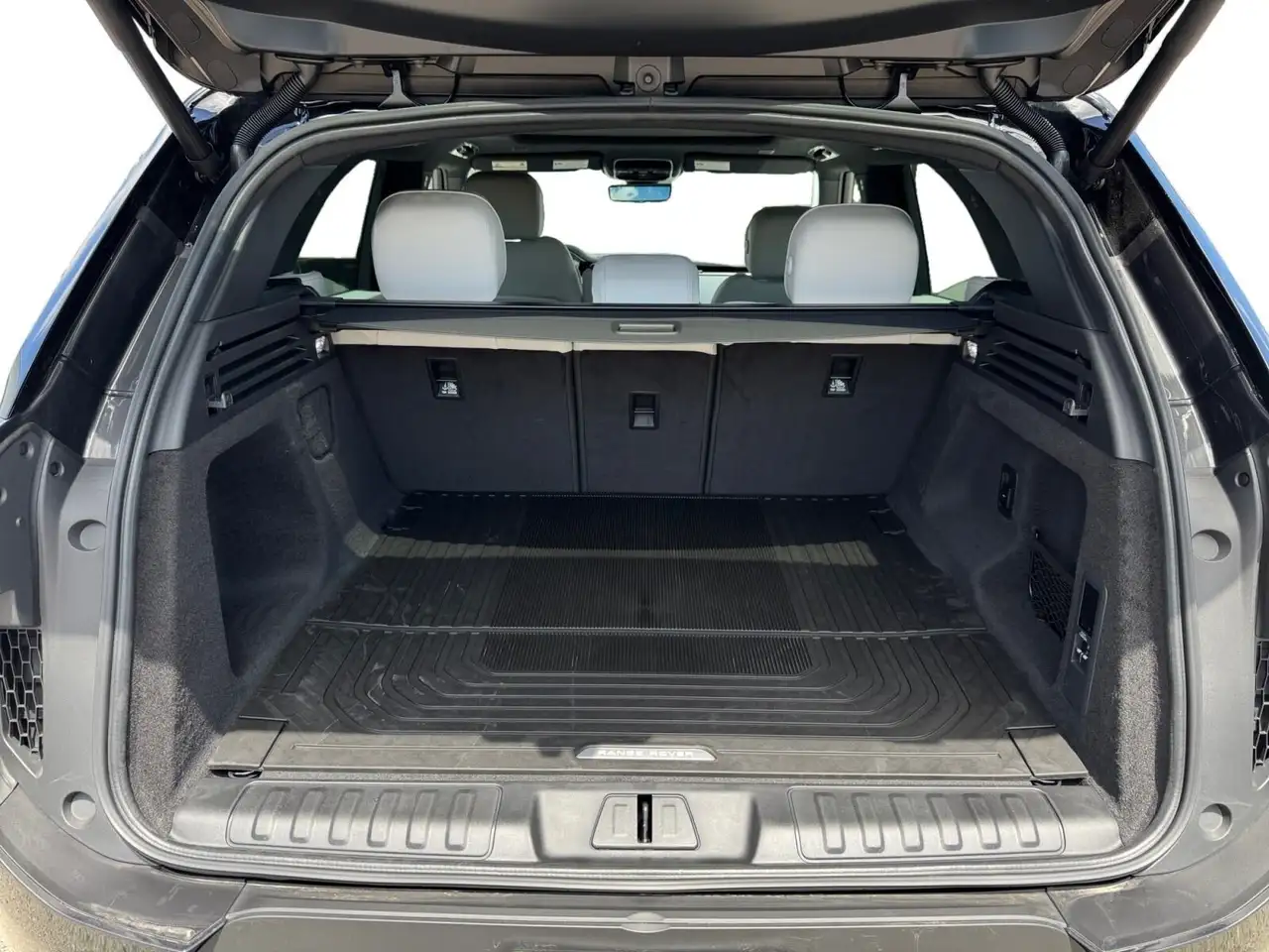 Land Rover Range Rover Sport снимка Land Rover Range Rover Sport