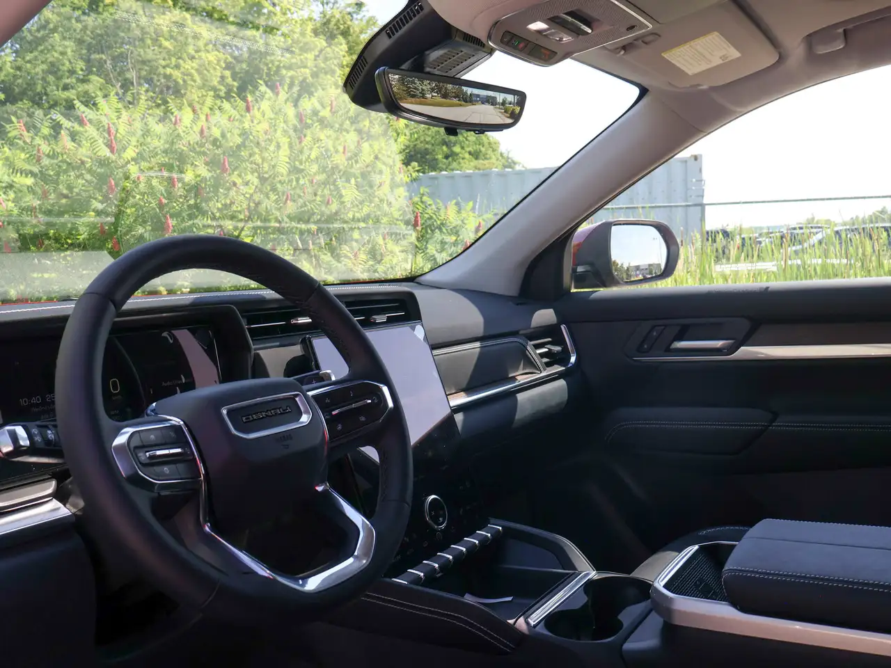 GMC Terrain photo GMC Terrain