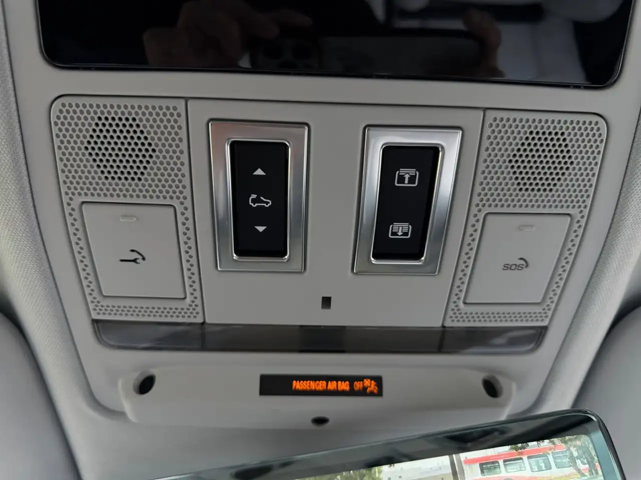 Land Rover Defender снимка Land Rover Defender