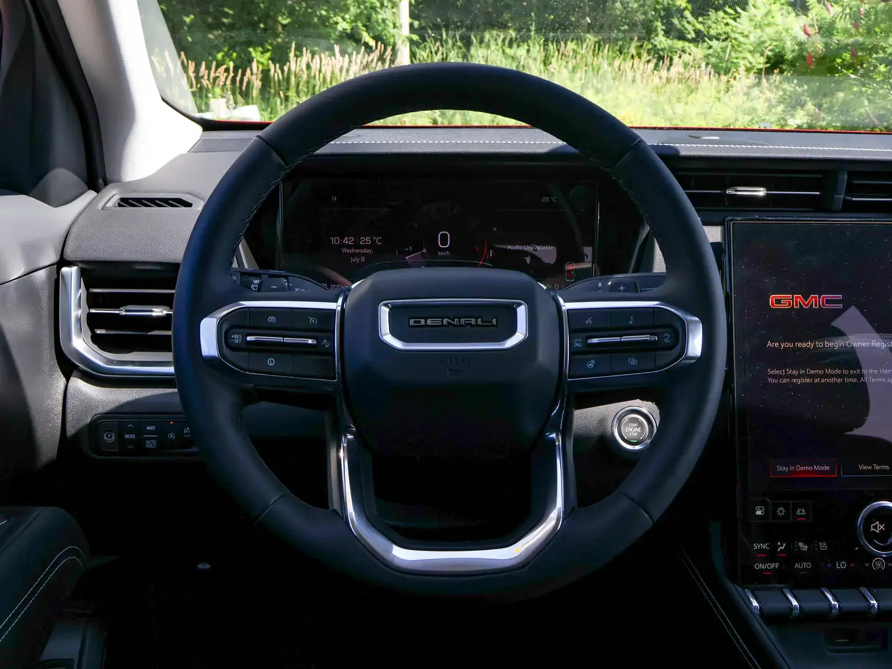 GMC Terrain photo GMC Terrain