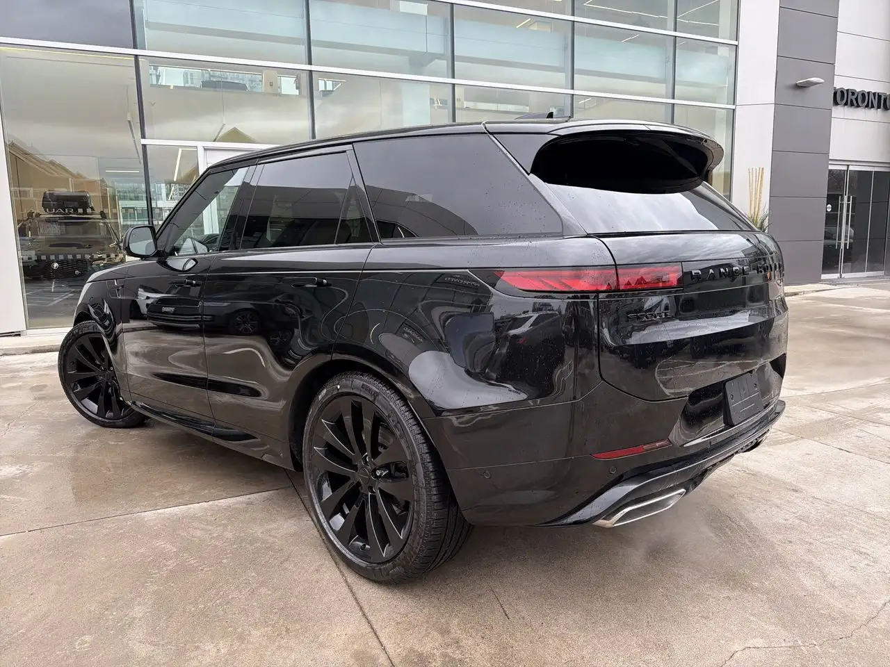 Land Rover Range Rover Sport снимка Land Rover Range Rover Sport