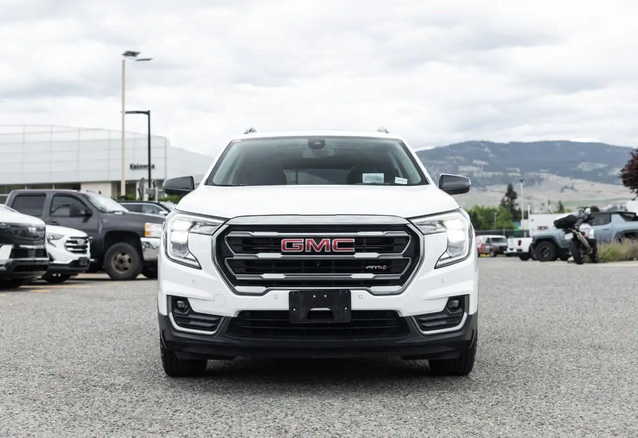 2023 GMC Terrain