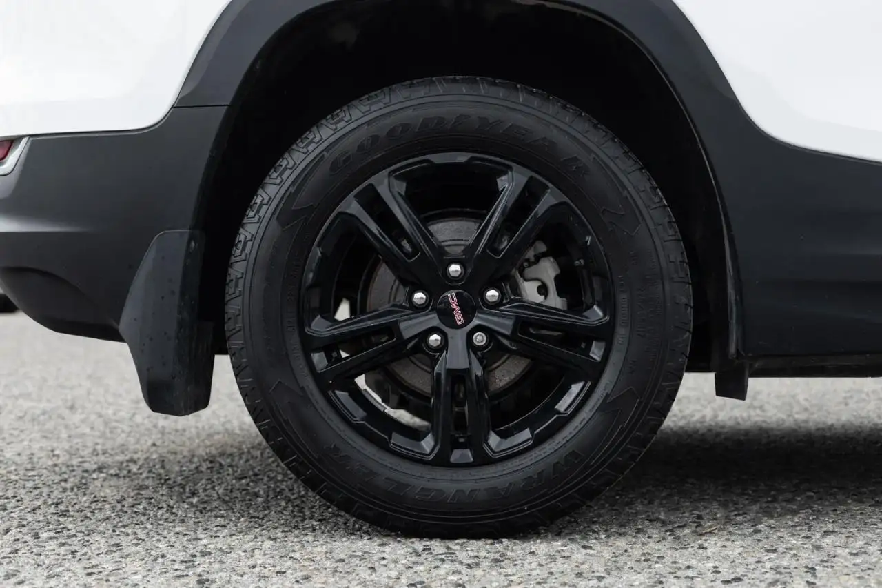 GMC Terrain photo GMC Terrain