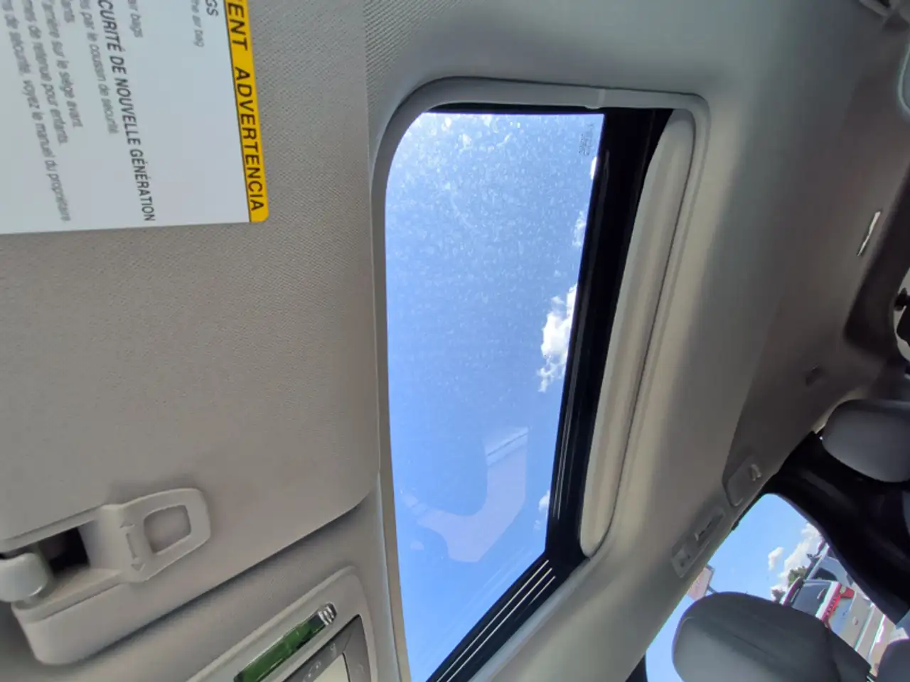 Toyota Sienna снимка Toyota Sienna