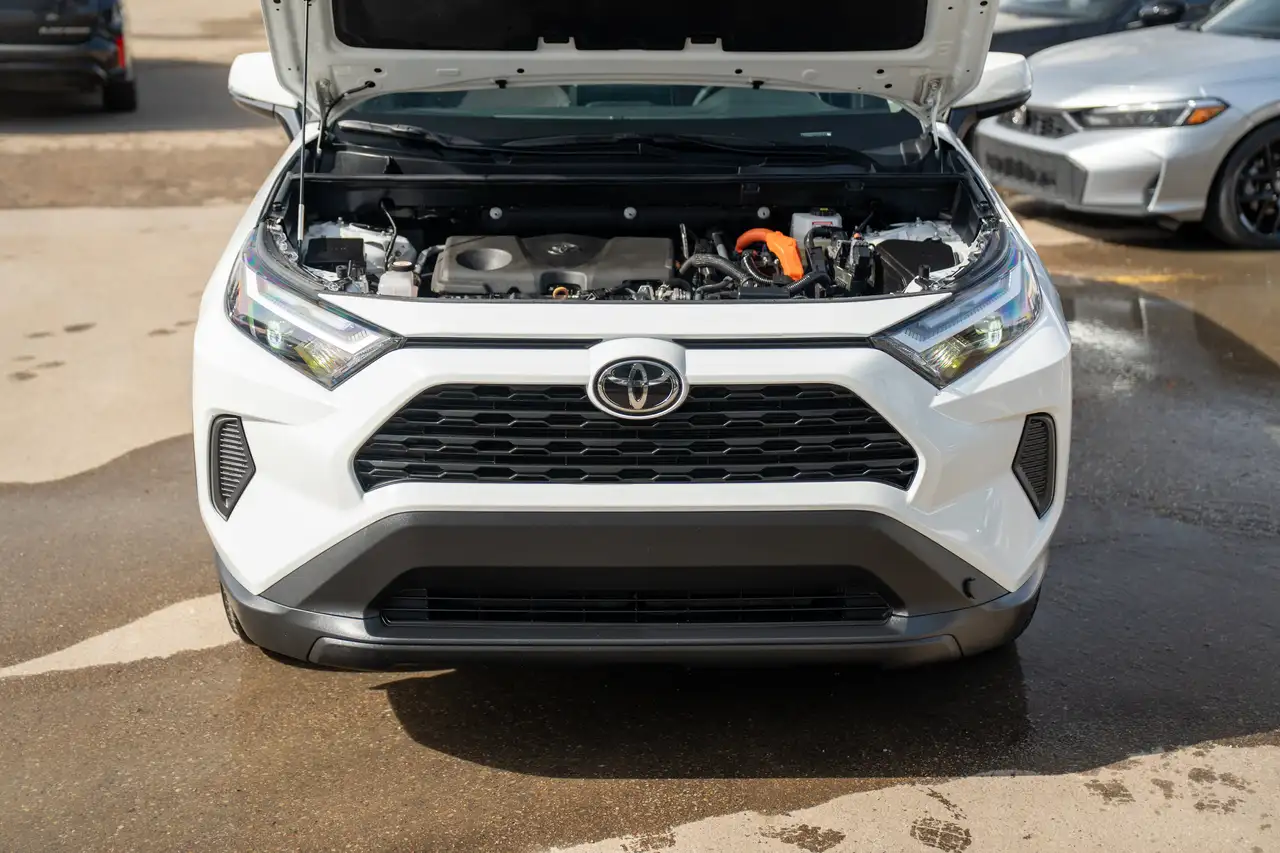 Toyota RAV 4 снимка Toyota RAV 4