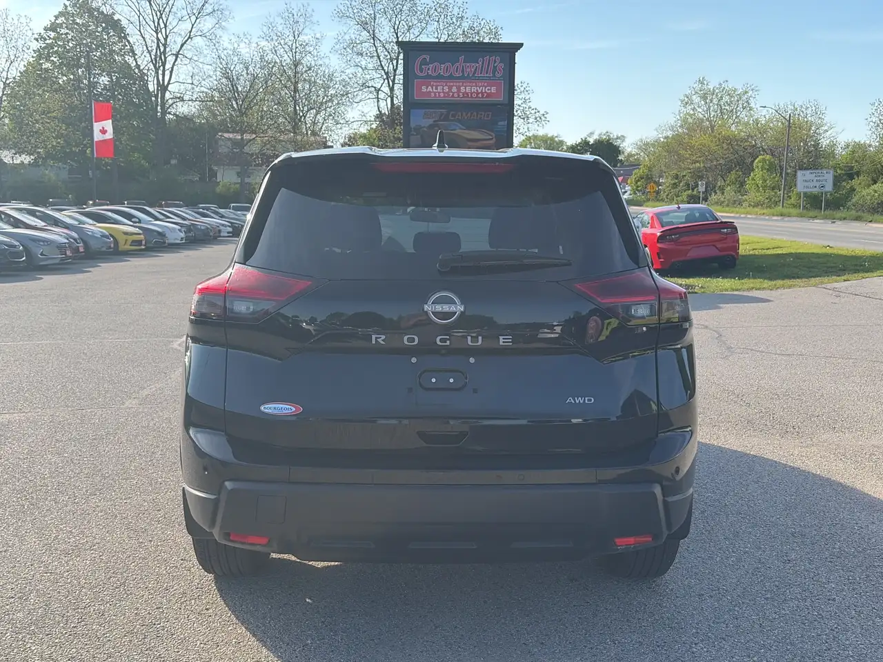 Nissan Rogue снимка Nissan Rogue