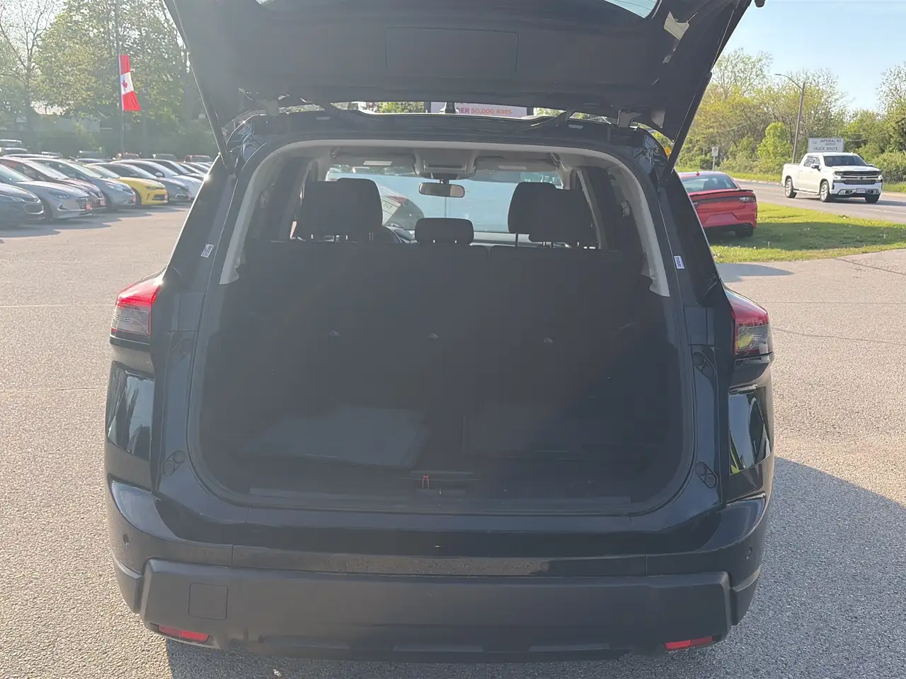 Nissan Rogue снимка Nissan Rogue