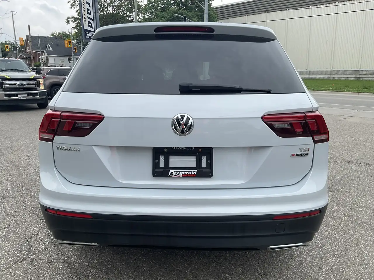 Volkswagen Tiguan photo Volkswagen Tiguan