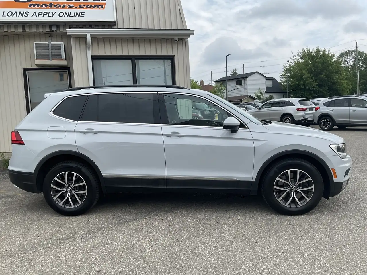 Volkswagen Tiguan photo Volkswagen Tiguan