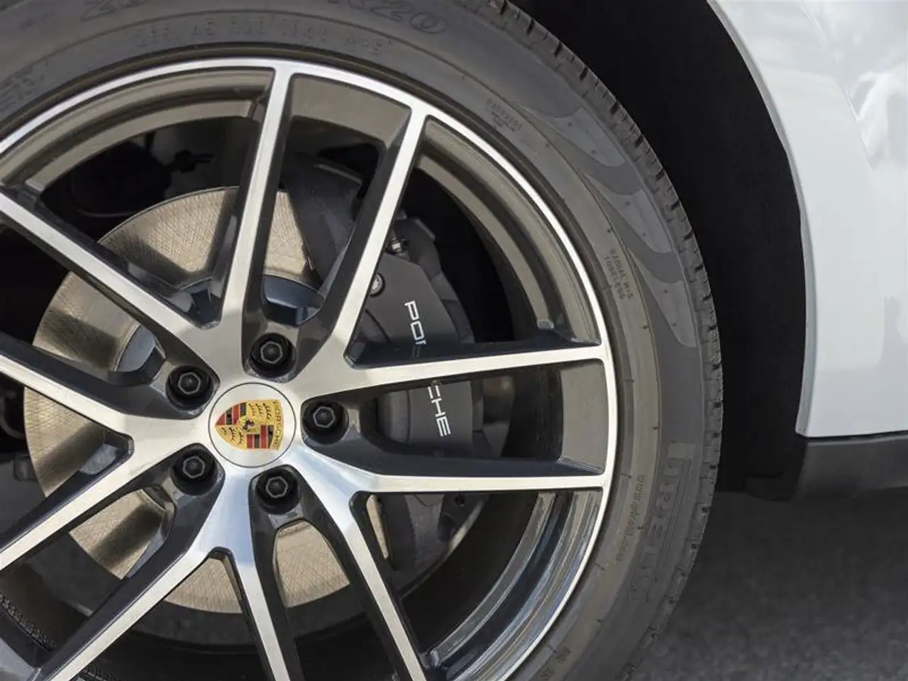 Porsche Macan снимка Porsche Macan