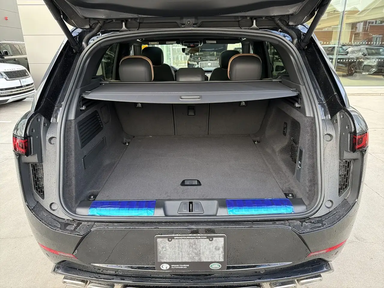 Land Rover Range Rover Sport photo Land Rover Range Rover Sport