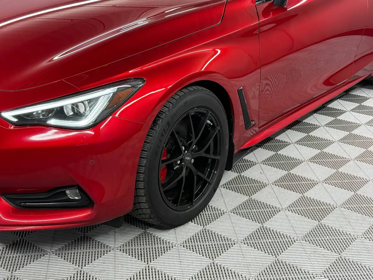 Infiniti Q60 fotografie Infiniti Q60