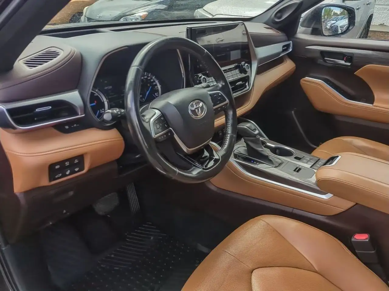 Toyota Highlander photo Toyota Highlander