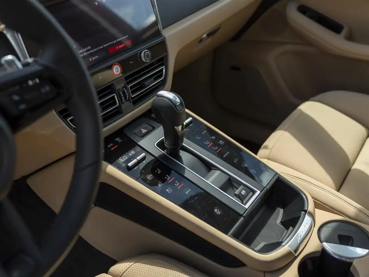 Porsche Macan снимка Porsche Macan