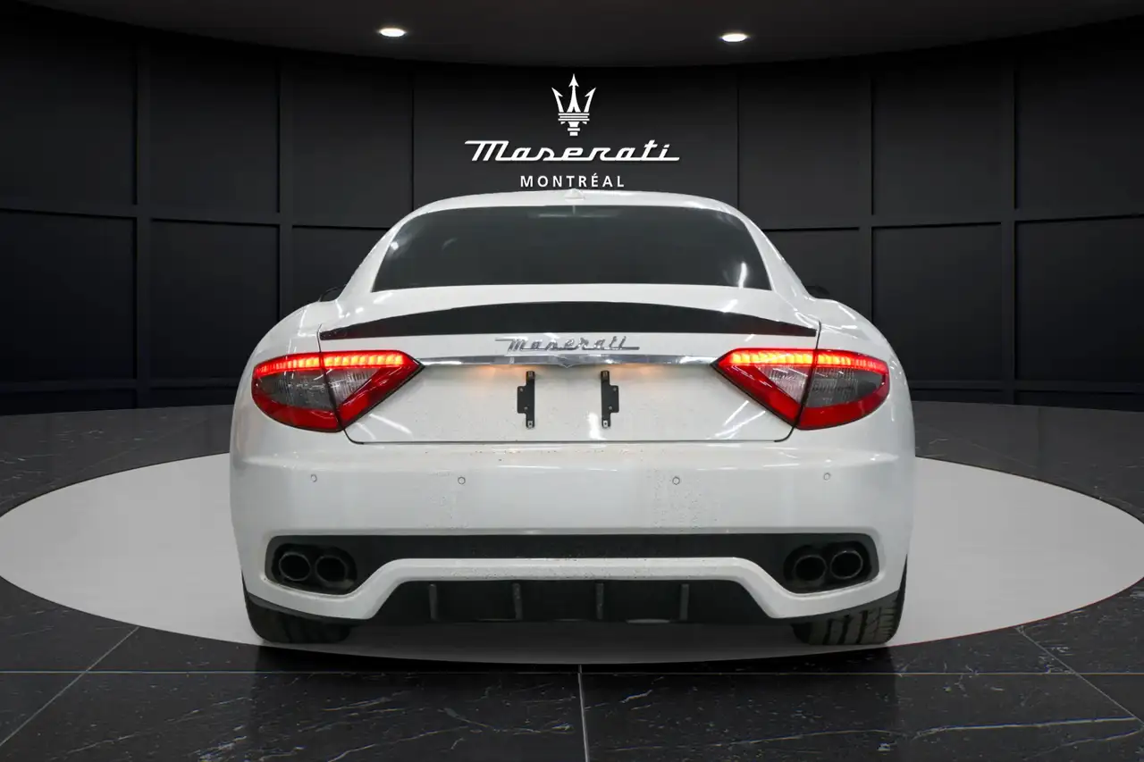 Maserati GranTurismo снимка Maserati GranTurismo