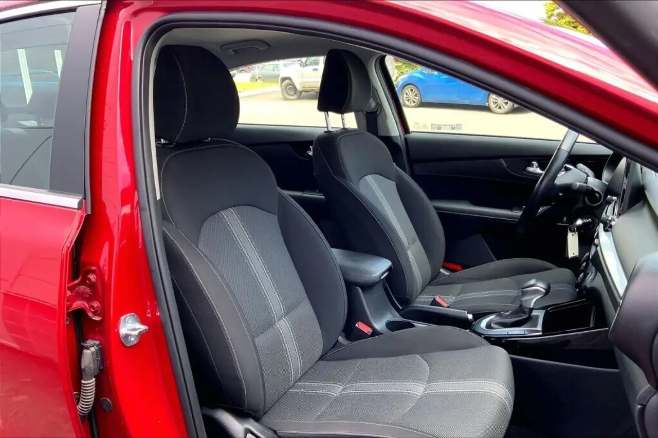 Kia Forte photo Kia Forte