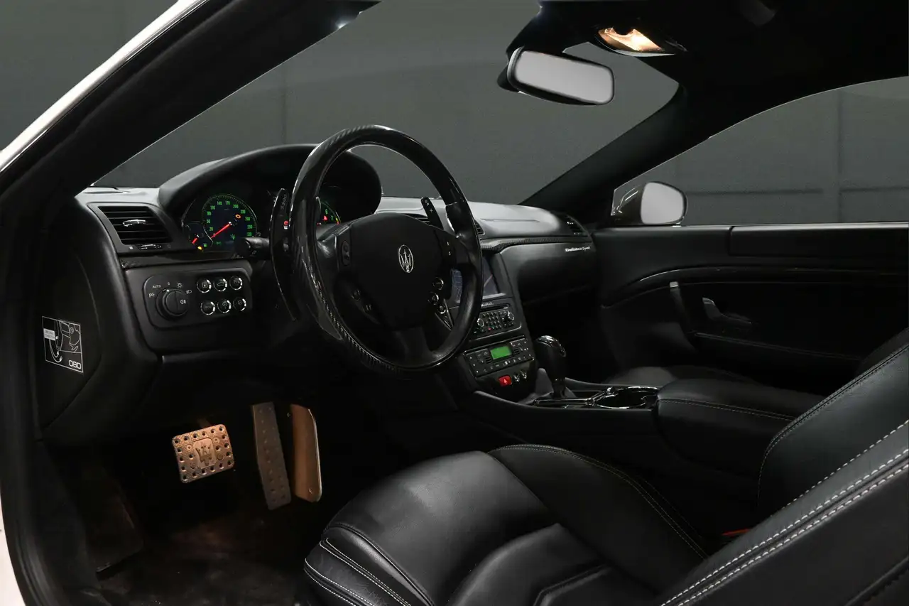 Maserati GranTurismo снимка Maserati GranTurismo