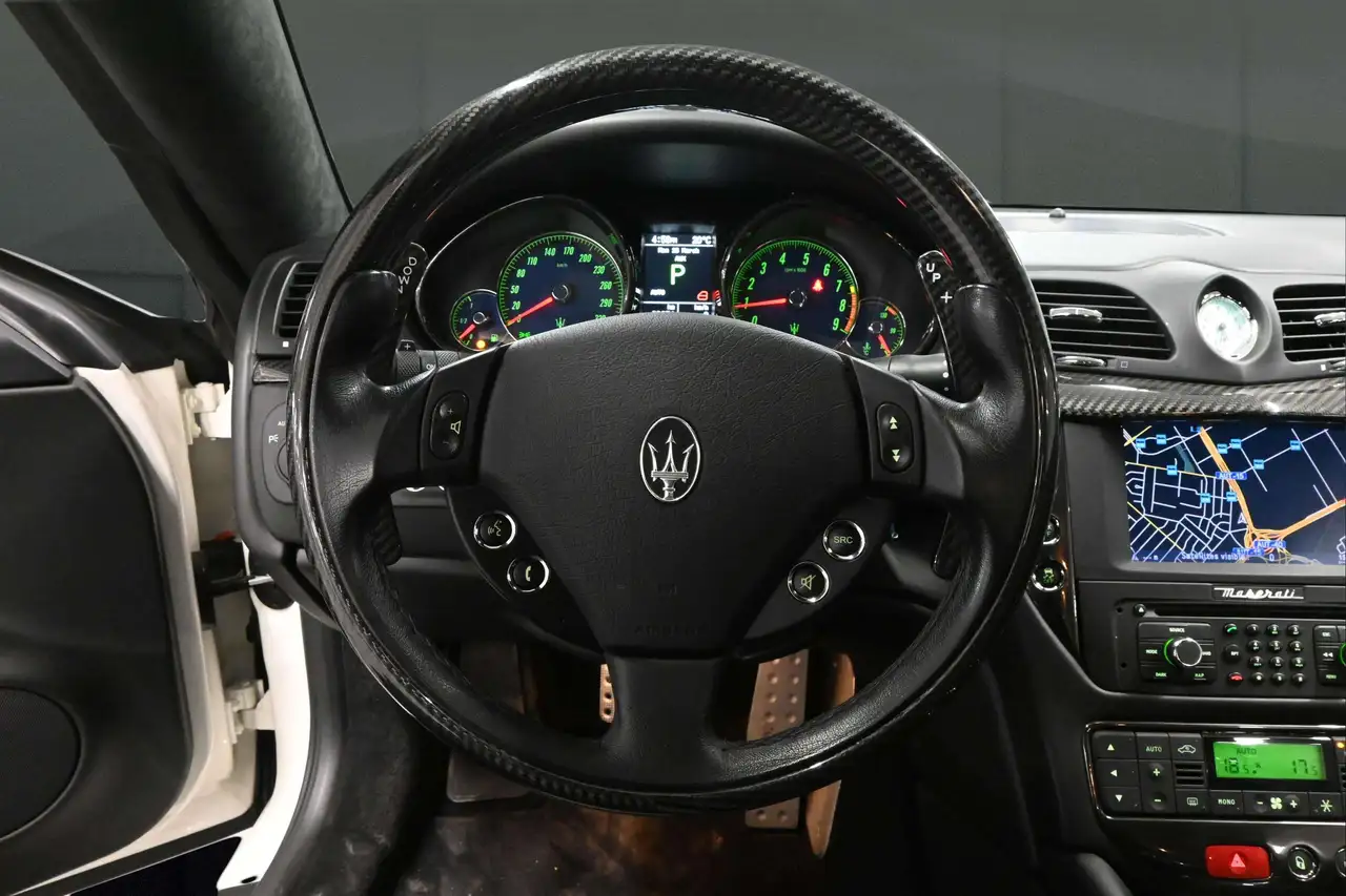 Maserati GranTurismo снимка Maserati GranTurismo