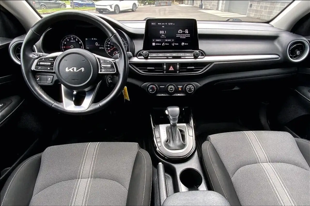 Kia Forte photo Kia Forte