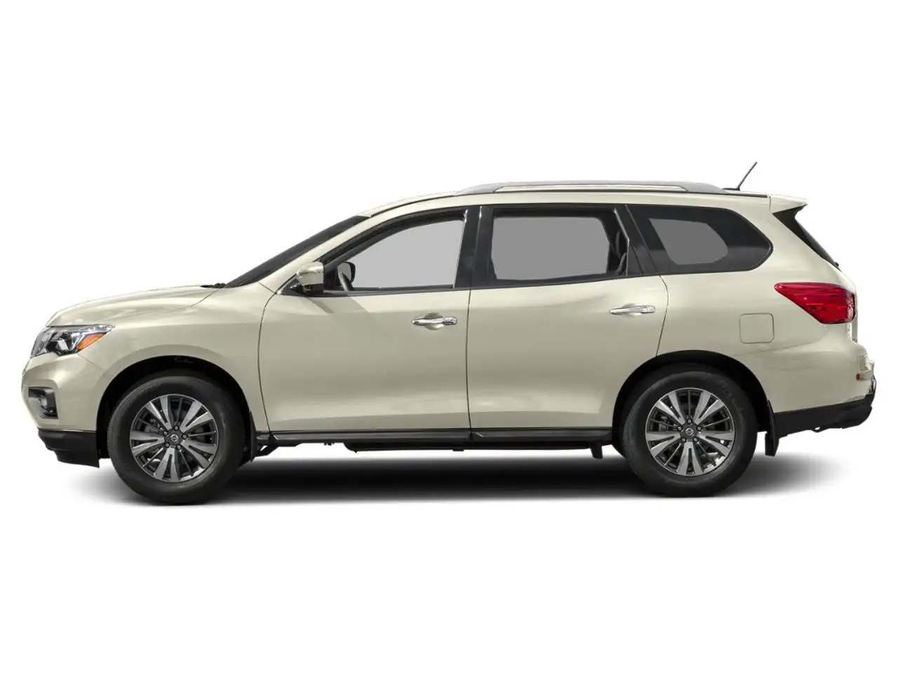 Nissan Pathfinder снимка Nissan Pathfinder