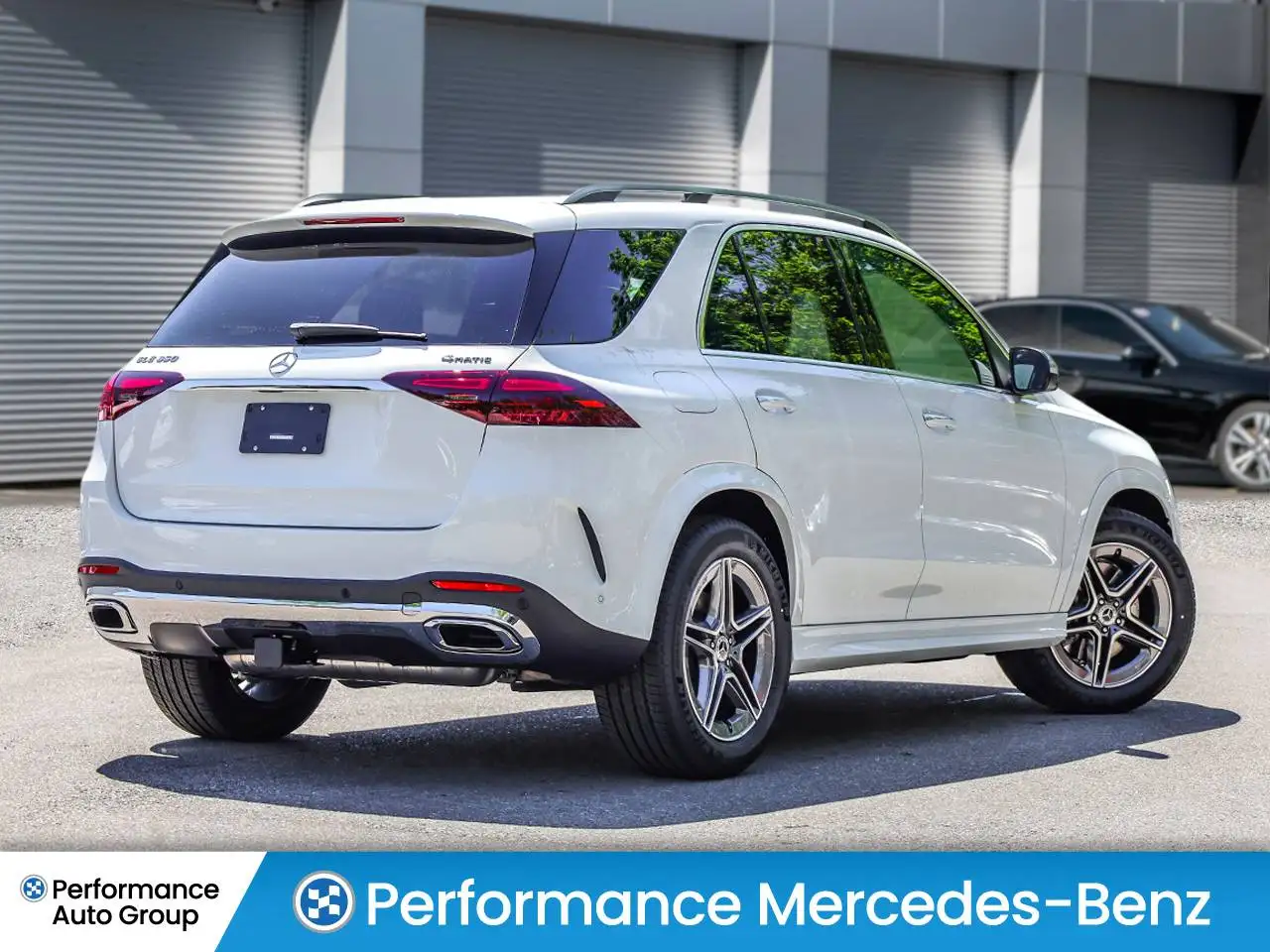 Mercedes-Benz GLE снимка Mercedes-Benz GLE