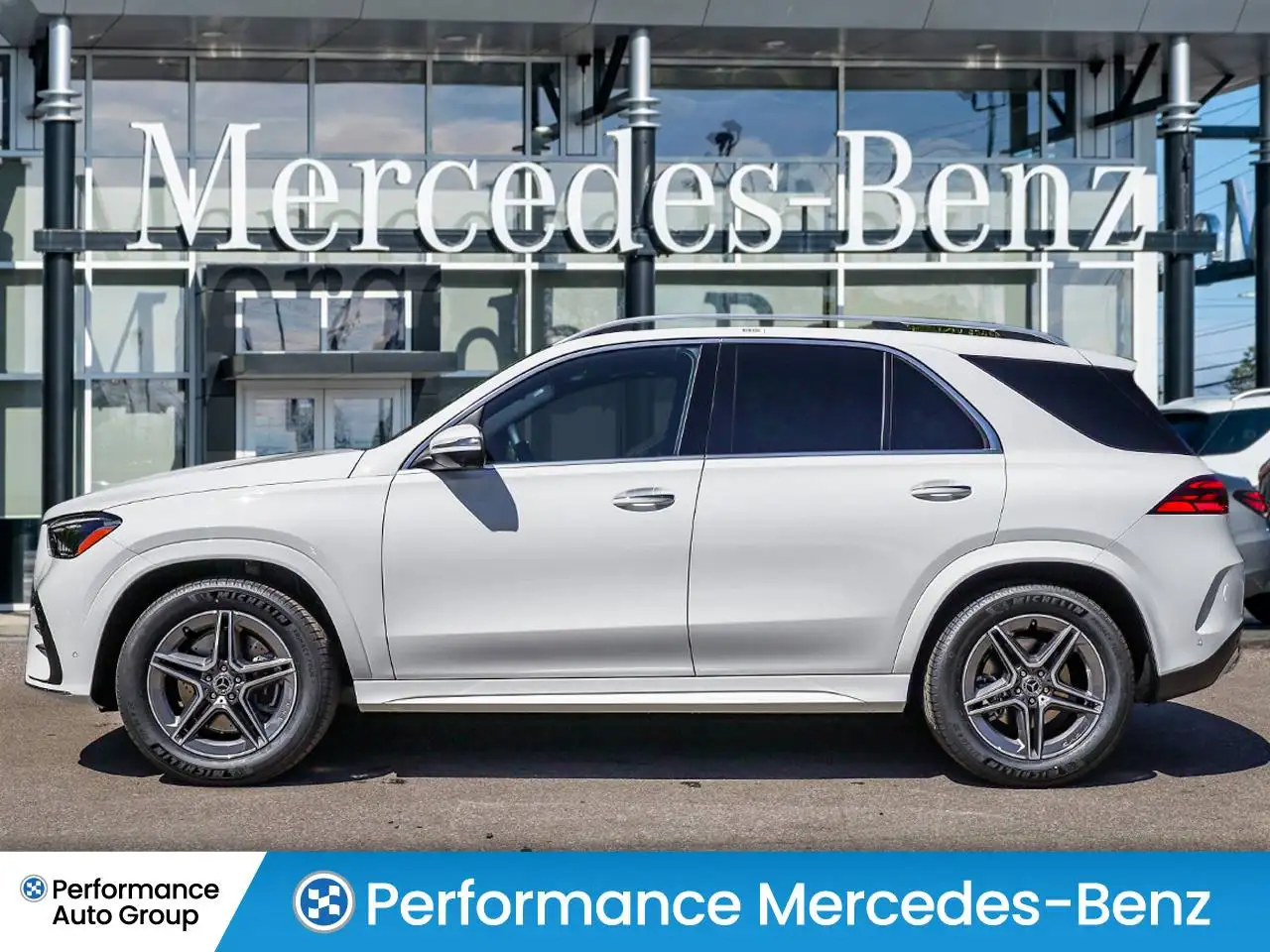 Mercedes-Benz GLE снимка Mercedes-Benz GLE