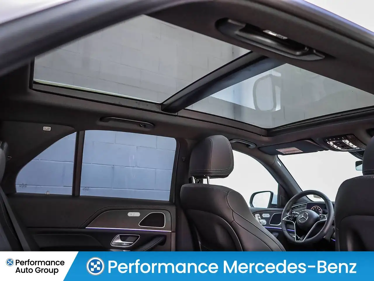 Mercedes-Benz GLE снимка Mercedes-Benz GLE