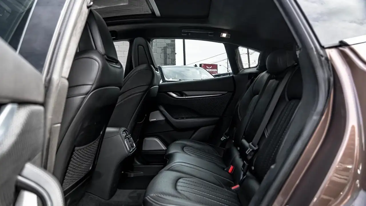 Maserati Levante photo Maserati Levante