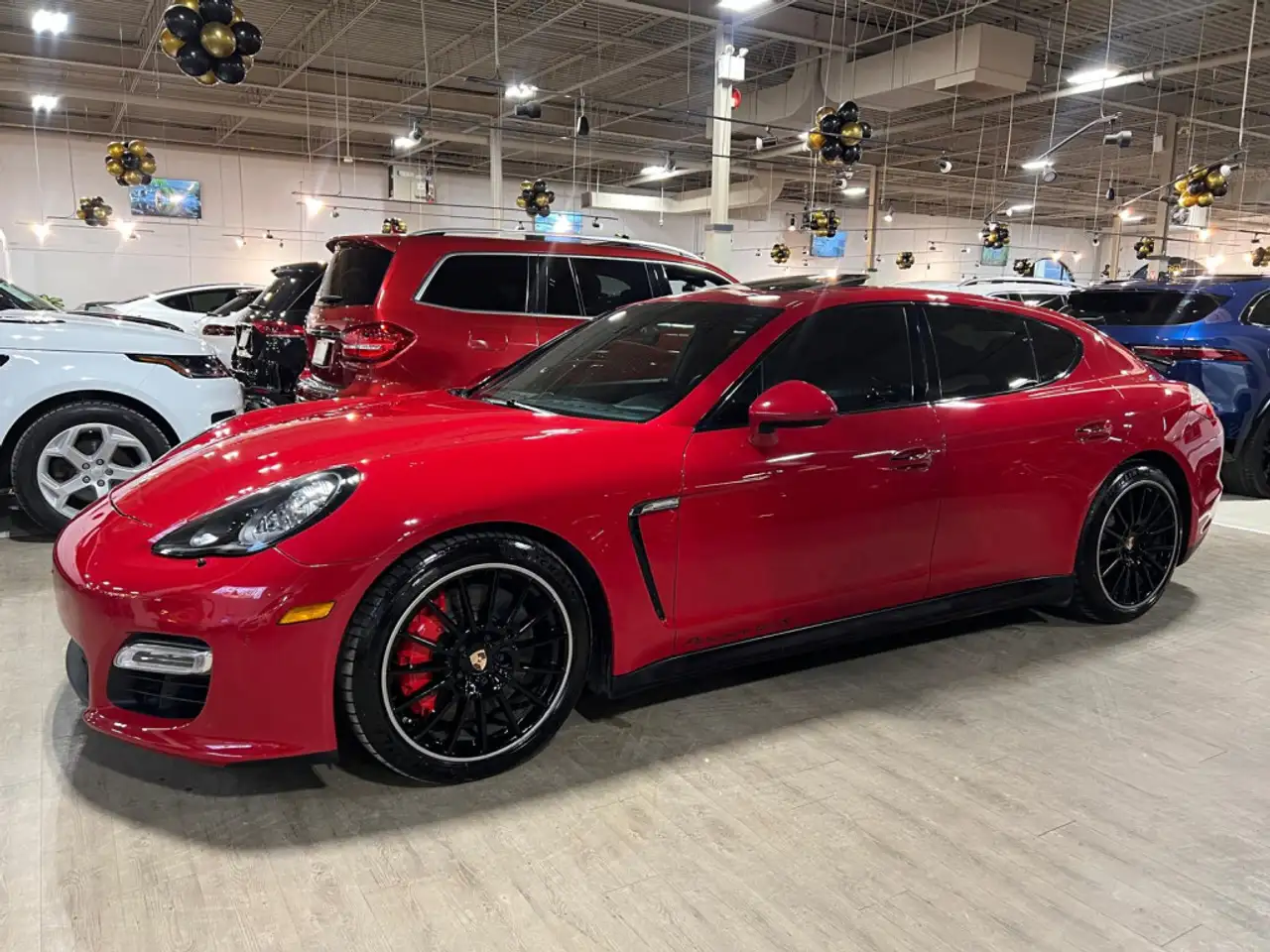 Porsche Panamera снимка Porsche Panamera