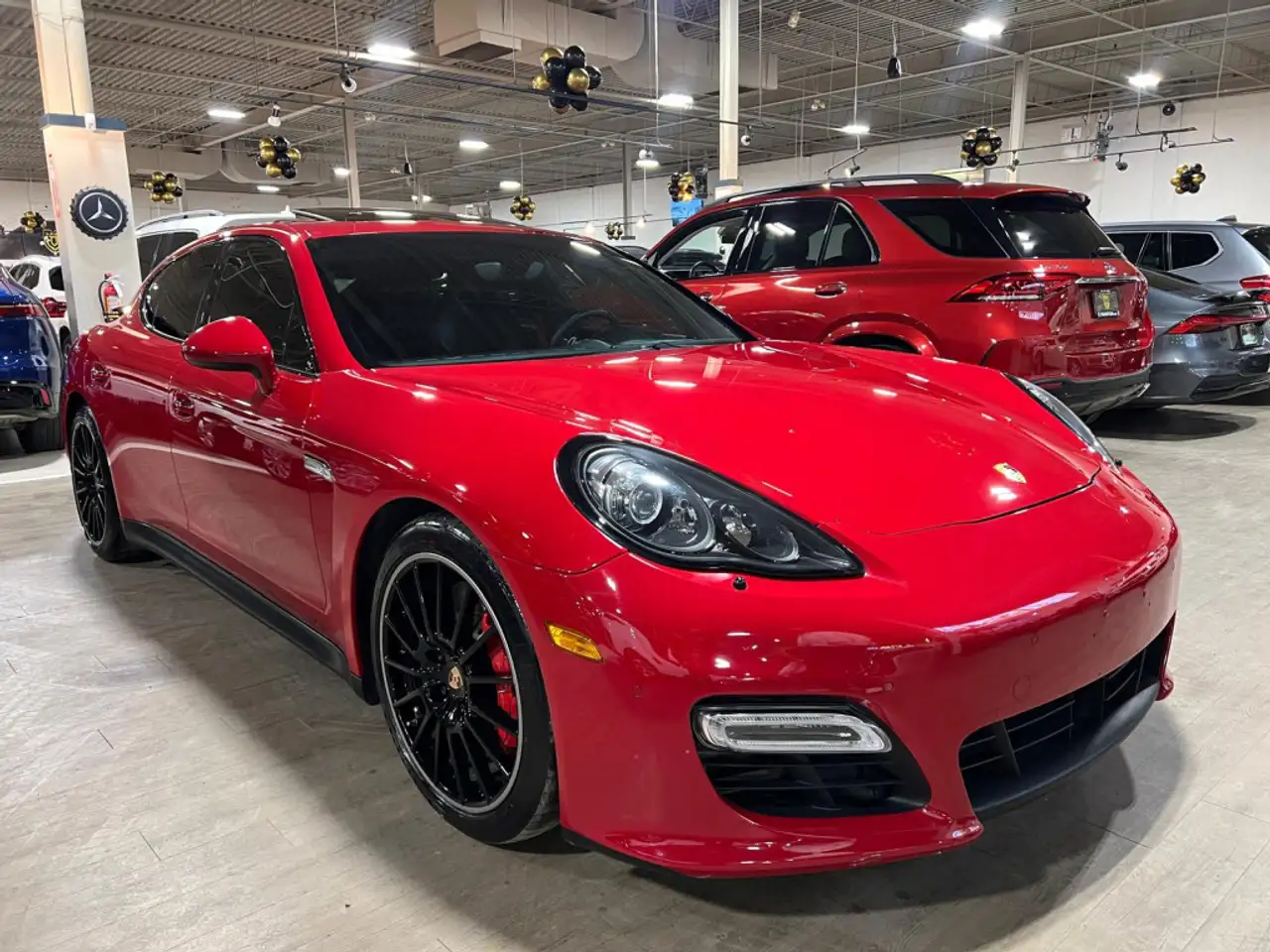 Porsche Panamera снимка Porsche Panamera