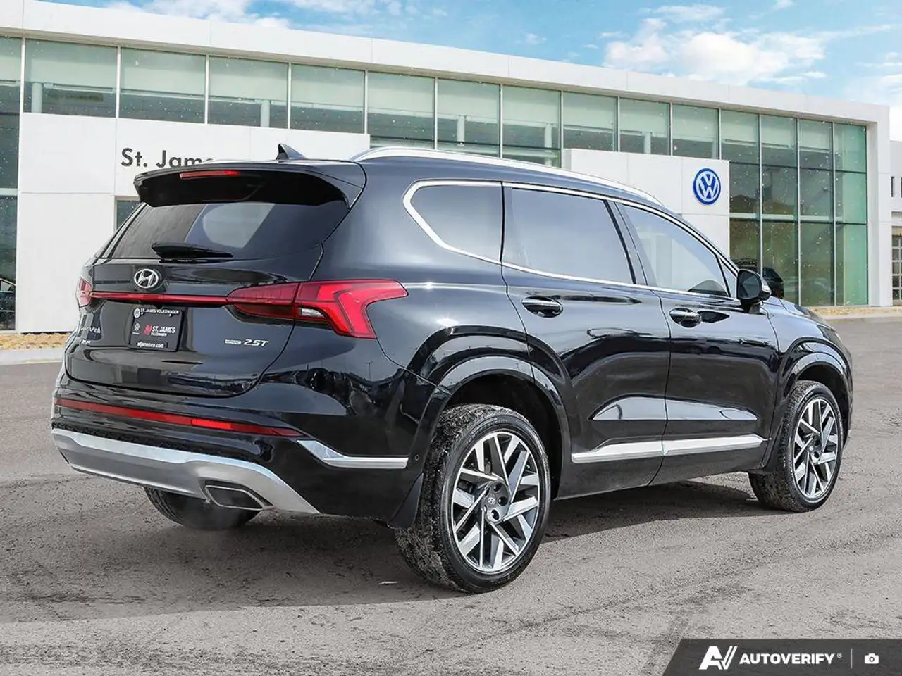 Hyundai SANTA FE photo Hyundai SANTA FE