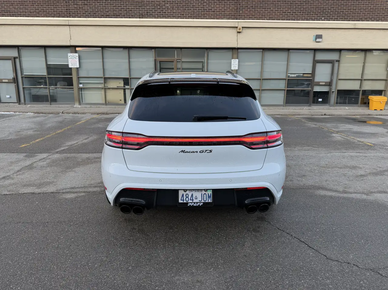 Porsche Macan снимка Porsche Macan