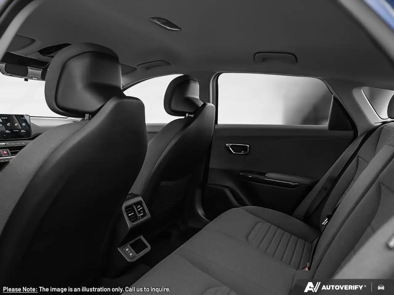 Kia K4 fotografie Kia K4