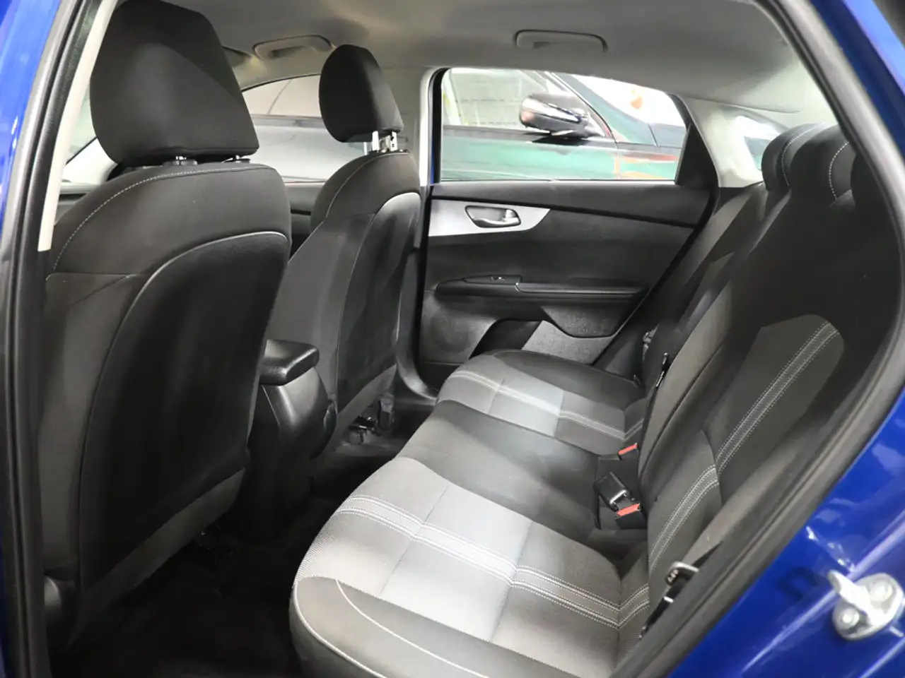 Kia Forte снимка Kia Forte