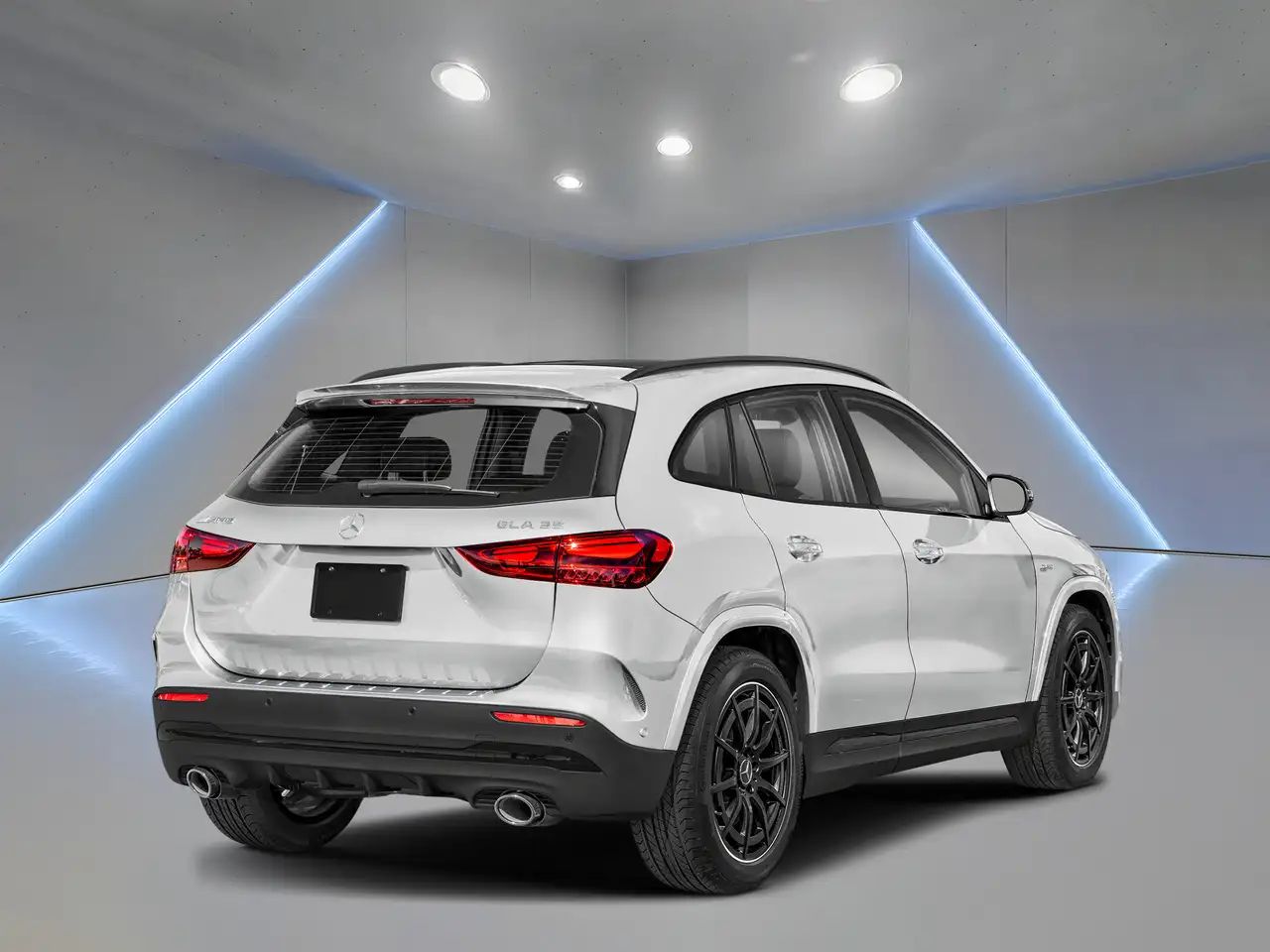 Mercedes-Benz GLA photo Mercedes-Benz GLA