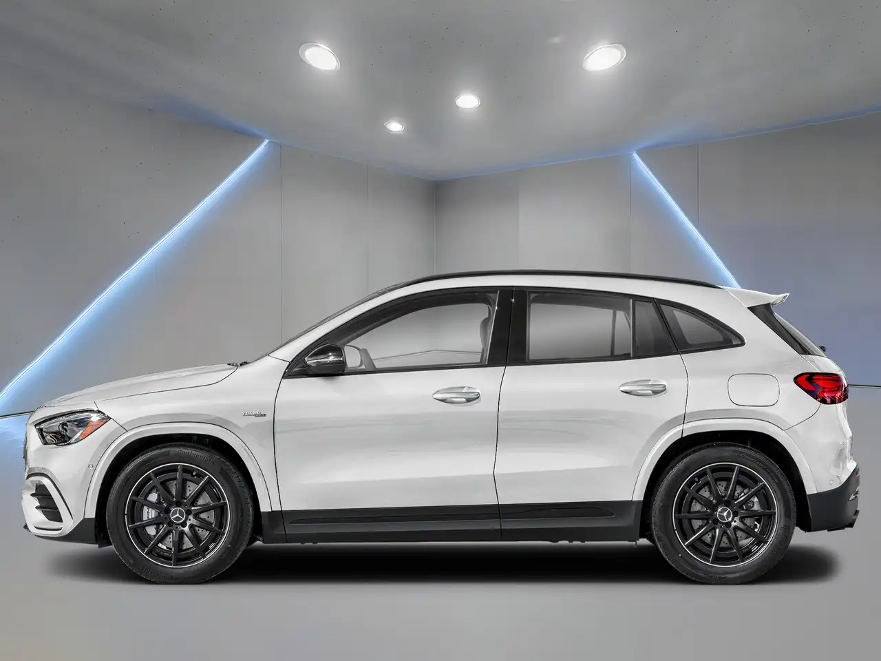 Mercedes-Benz GLA photo Mercedes-Benz GLA
