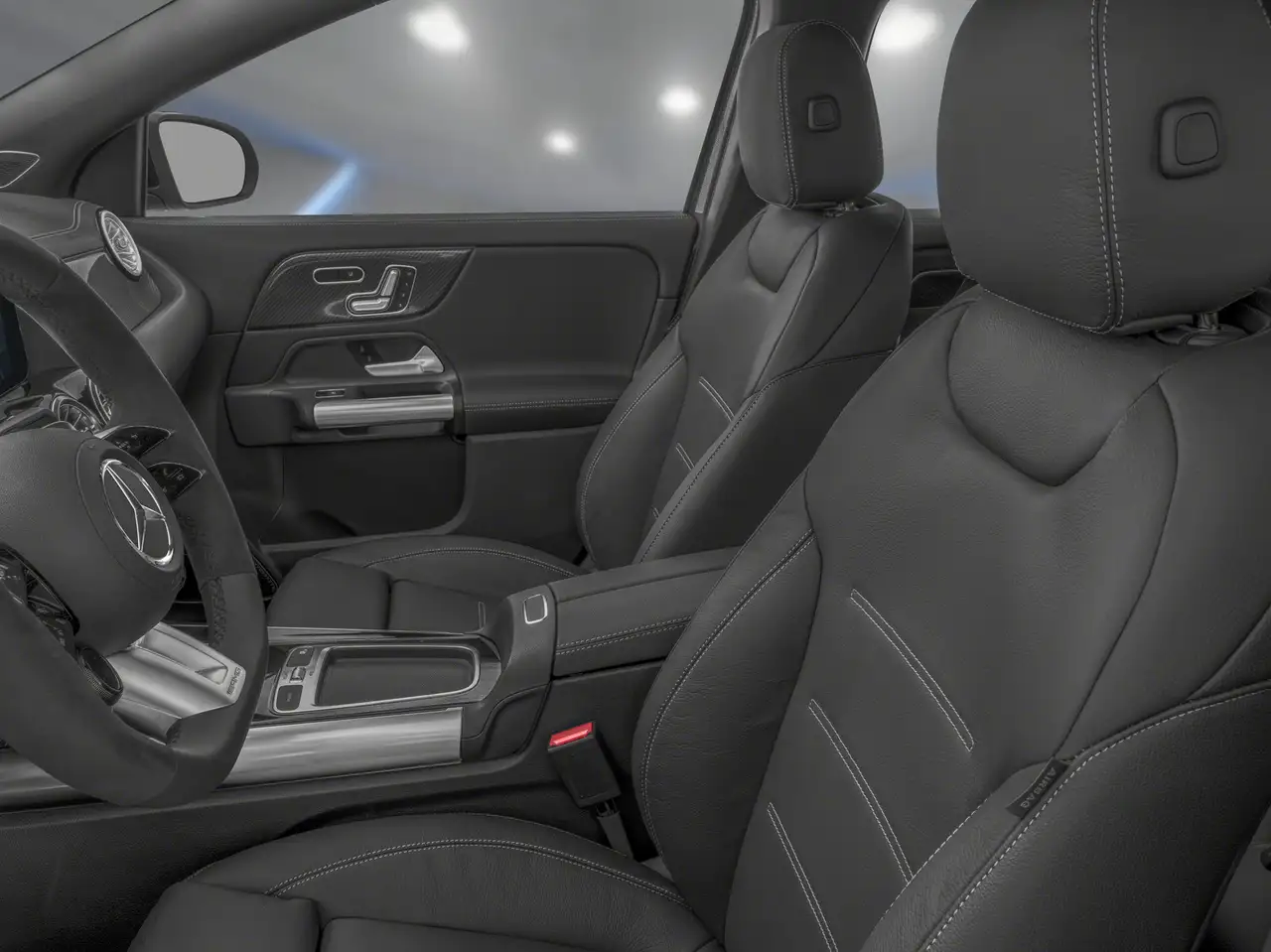 Mercedes-Benz GLA photo Mercedes-Benz GLA