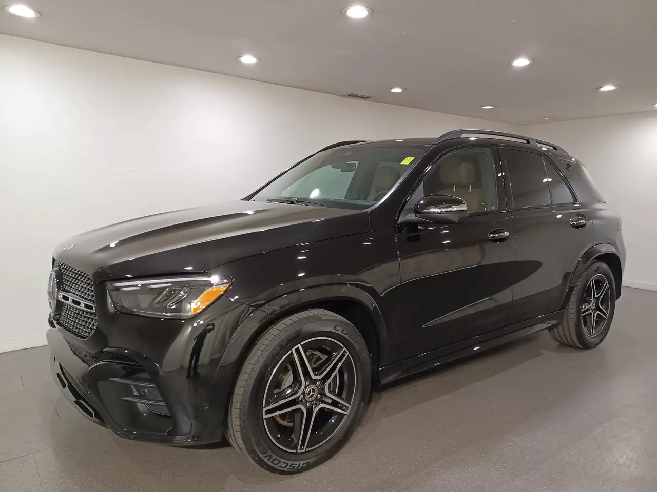 Mercedes-Benz GLE снимка Mercedes-Benz GLE