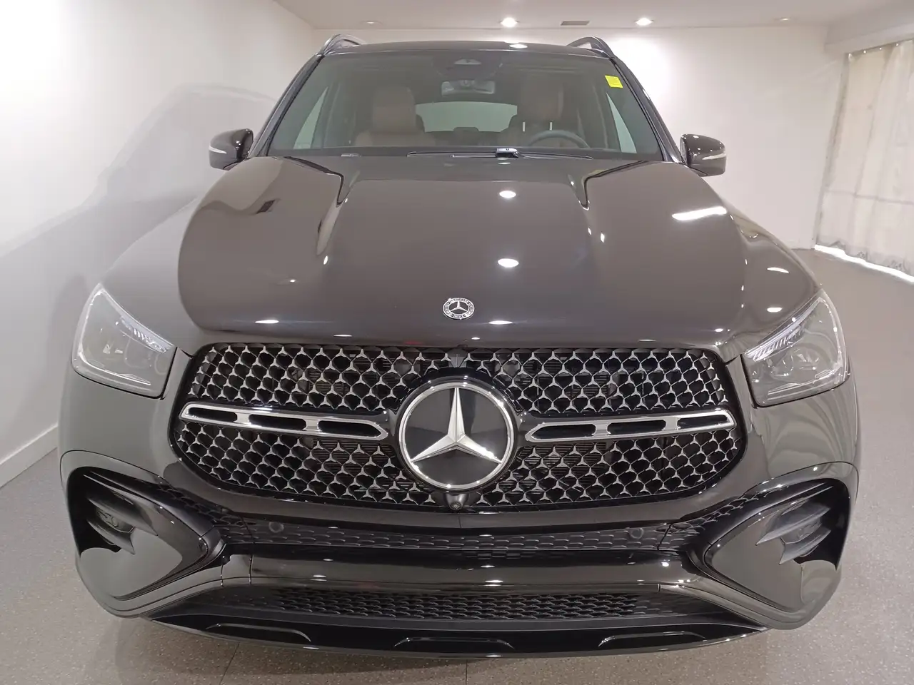 Mercedes-Benz GLE снимка Mercedes-Benz GLE