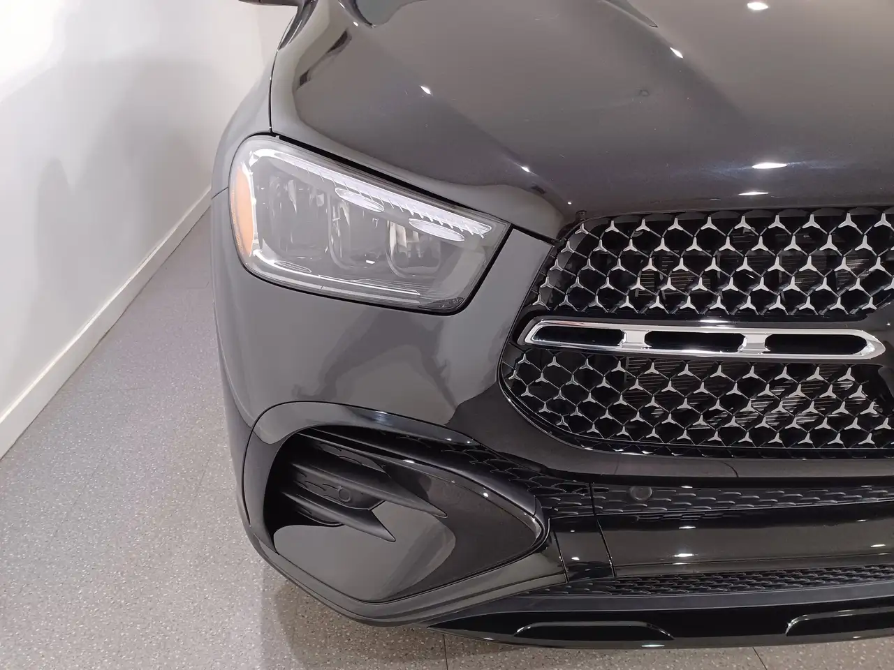 Mercedes-Benz GLE снимка Mercedes-Benz GLE